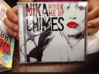 Punk/ Glam / Folk Rock Musician...Actress, nikachimes@hotmail.ca ..contact Toronto Canada ..........check out...NIKA CHIMES / YOU TUBE...