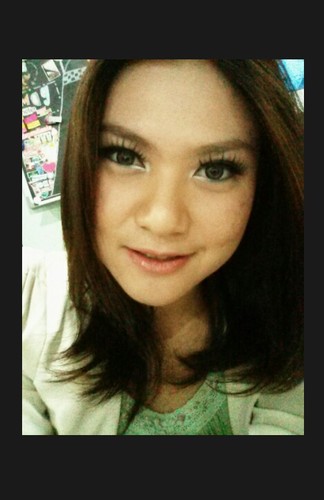 Headhunter. Also interest in psychology, horse, and marketing recently. Kindly follow me @danapati_eqst as well