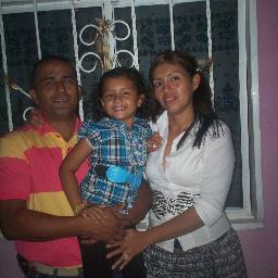 LCDA EN ADMINISTRACIÓN MENCIÓN GERENCIA INDUSTRIAL, CRISTIANA EVANGELICA, CASADA Y TENGO UNA HERMOSA HIJA