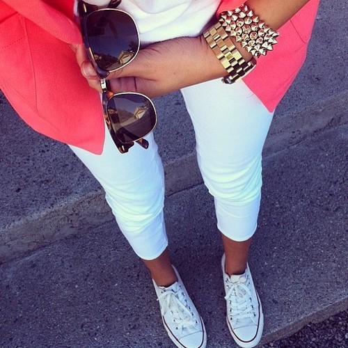 aricheer1233333's profile picture. Middle school! Boyfriend has nine letters but so does starbucks! Addiction: Starbucks! ☀ Florida ☀