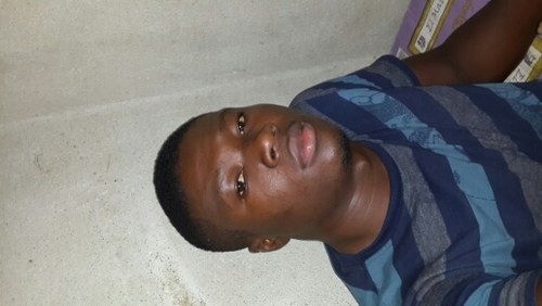 Very nice more funny try me and please more chicks cos I am not a gay☺♥