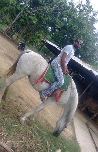 Hiiiiii, i m a dog breeder. Nd animal lover.
