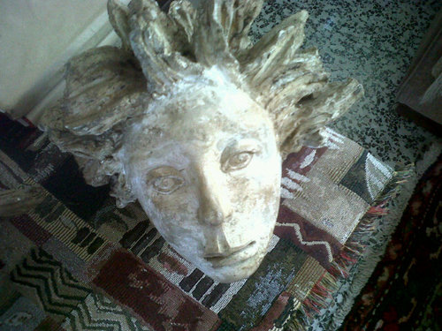 Artista Plástico (Escultora Vitralista)