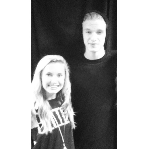 Seen Justin 10/5/12 and 8/3/13 Met Cody Simpson 8/3/13