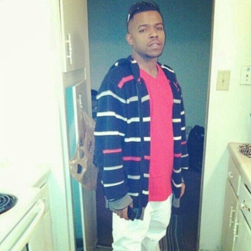 GROWING UP WITH OUT A DAD I HAD 2 LEARN DA HARD WAY I RASED MYSELF 2 B A GOON DATS Y I LET MY NUTS HANG ! ♡U