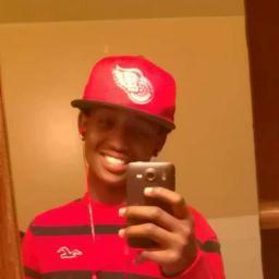 realistnig's profile picture. #LAKERSNATION