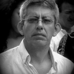 FigueroaVicent's profile picture. Pensamiento critico alternativo, escritor de paguinas libres, docente universitario, amante del universo.