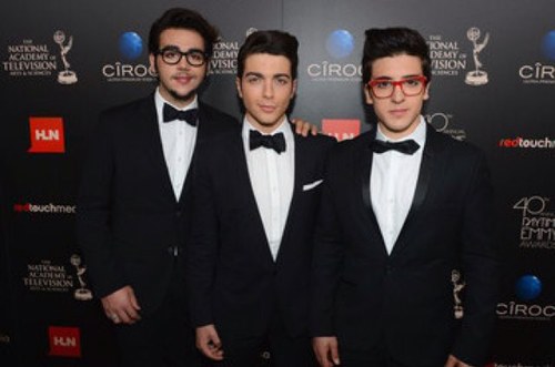 This is a page for the over 30's fans of Il volo, yes if you're older than them and drool for them you're a Cougar!!GG Followed 12/31/13