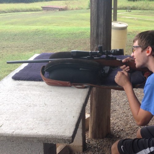 dwood1998's profile picture. 17 years old, Future CEO & Entrepreneur with Jordan Robinson - Edificeparty-- Go follow him