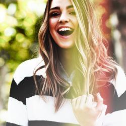 http://t.co/jWFPwRbG First and Official Source about Katelyn Marie Tarver in Spanish! @katelyntarver replied on my personal @butterflyrusher We Follow Back!