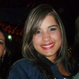 Signo CÂNCER , Time FLAMENGO , Sou ESTUDANDO do ENSINO MÉDIO , Cor BRANCA , Cabelo LISO , Cor CSTANHO CLARO . SOLTEIRA . ..