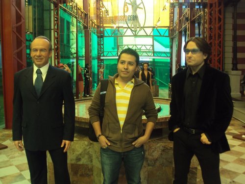 Software Enginer ( .NET Apps, Android, Web ), Fan of technology.