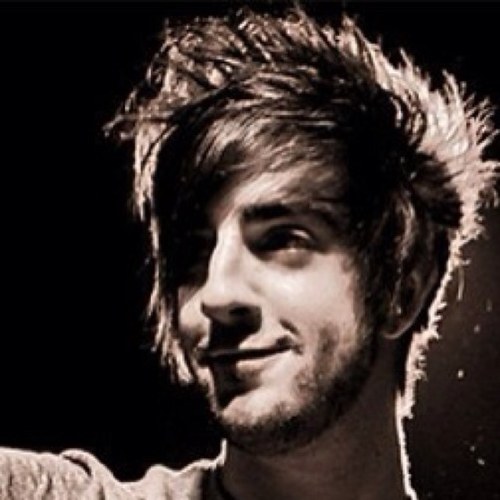 He's the only thing that I live for. Married to my soulmate Alexander William Barakat. Father to Samantha May 4.24.13|8.9.13