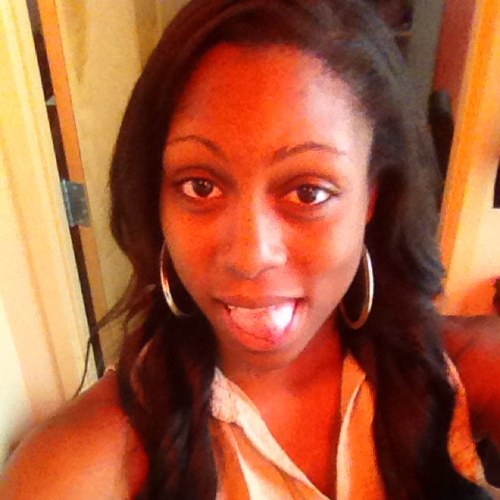 Bomb_Vonn's profile picture. I'll take the lead, you can follow ;) #TeamScorpio #TeamIKeepsItsOneHuned