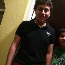 Nuevo twitter ya que fui hackeado, Siganme gracias:)
