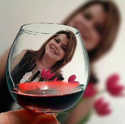 valeriazoqbi's profile picture. 