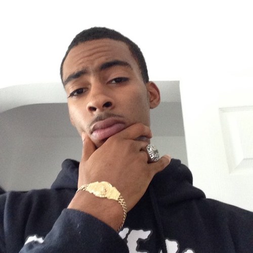 jaredallen95's profile picture. Los.Angeles .. 👻Jaredallen95 instagram: jwave__