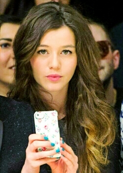 2nd Account To @Ellie_Jane16