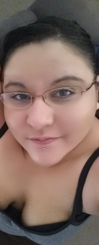 BLACKhound96's profile picture. hairdressing student and full time mum :))