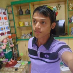 T0RMAE's profile picture. The Man Who Loved the Base, Loved also of what is Inside.Band Vocalist,Bassista,drummer,simple,mysterious,single and TRUE!follow Me as i follow you back GB NDDU