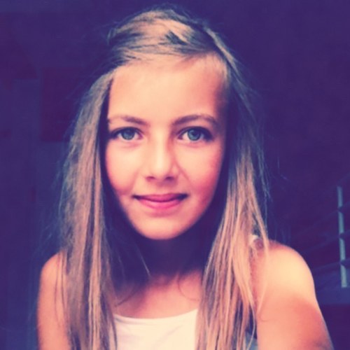11 y/o beste vriendin robin ∞