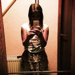 lana19321's profile picture. 