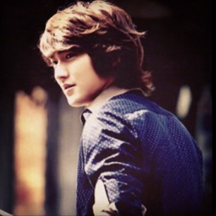 Booo7a_exotic's profile picture. Don't follow me if you don't like k.pop /// kik:9ba7_wolf88 ///  ♥♥ E.L.F forever ♥♥ and EXOTIC♥