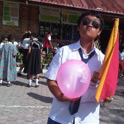 buat hari ini jdi luar biasa