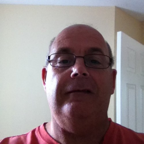 grandfather of four,lifelong Spurs fan, married.hates the gooners. loves everything spurs