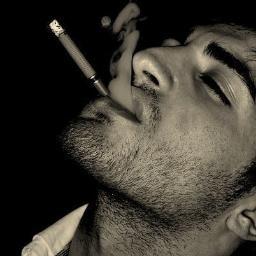 Надо уметь отпустить то, что теперь позади.