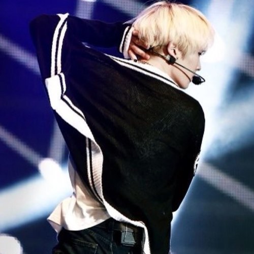 คีย์เป็นคนหน้าตาดีครับ SHINee KEY! เป็นแค่บอทหน้าตาดีครับ❤ เนี่ยคีย์ไงครับ มาคุยกันนะ*^*