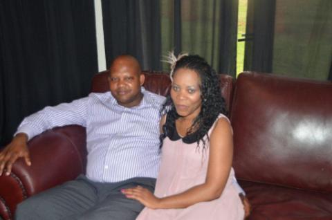 ItumelengRa's profile picture. Open book what U c is what U get