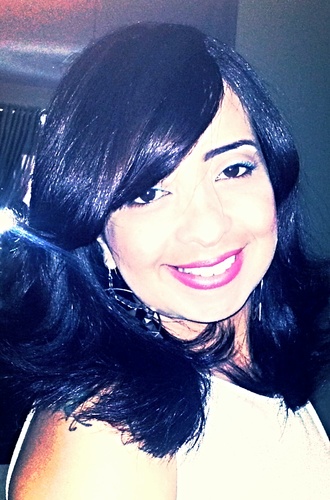 Psicóloga. Esportista. Sonhadora. Romantica incorrigível. Do coração enorme. Que ama a amizade. Que Odeia mentira e traição. Canceriana. Que busca ser feliz!!