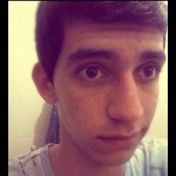 Eeeu sou a mosca que pousou na tua sopa...εïз ♬'