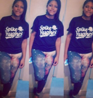 IZZIZZ QUIEBRALA ,QUIEBRALA QUIERBRA QUIERA LA CADERA PULOO! ACTIVA&SI TU TAS WUENO YO TOY WUENA TAMBIEN;$ SI TU FUERAS HELADO YO TE COMO HAZTA EL PALO^_^