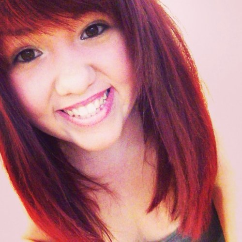 Lisa_Clack92's profile picture. We accept the love with think we deserve