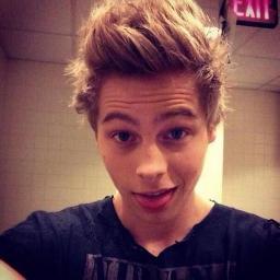 Directioner,Mixer,Harmonizer and 5SOSFamily. 1D My Drug. Un sueño? WWAT En Andalucia :D http://t.co/DRe56JF34Z . http://t.co/HukNSGwMiu
