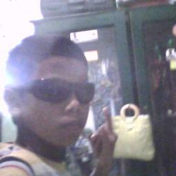 anhajoy's profile picture. 