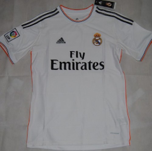 Camisetas de futbol, NBA, monster beats, ropa...todo y mas!
CAMBADOS