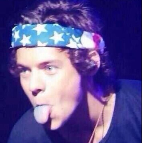 psblyhorny's profile picture. taken by: @niall_owns_me. 8.10.13