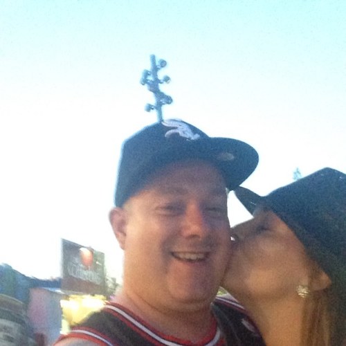 millwall fan season ticket holder block 9 go some away games love ufc also a big chicago bulls fan