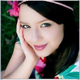 Só preciso de 12 letras para dizer o nome do meu mundo ♥ Esther Marcos ♥ I love you princesa te amo eternamente , amar cv virou rotina pois meu amor é eterno
