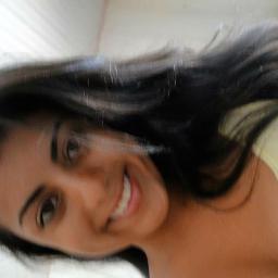 Mas eu escolho Deus, eu escolho ser amigo de Deus, eu escolho Cristo todo dia, já morri pra minha vida e agora vivo a vida de Deus.