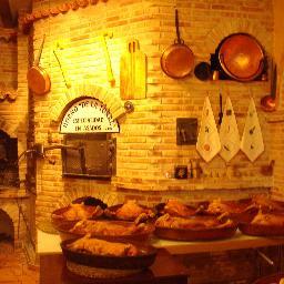 fuenteVieja.ES, es una parada obligada de abundante y esmerada gastronomía castellana en el corazón de la Alcarria. Nos encontramos a tan solo 90 Km de Madrid.