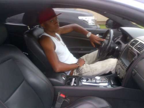 princedonchezy's profile picture. Am a cool smart guy.