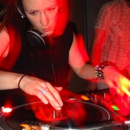 LadySparxx13's profile picture. Vinyl DJ.  Mommy.  Lover. Softball Junkie.