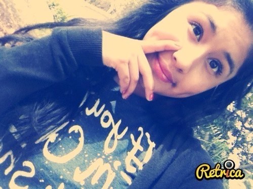 • brenda lopez 
• 14 yrs old ✌
• dec 9 
• demi lovato & bethany noem all the way ❤