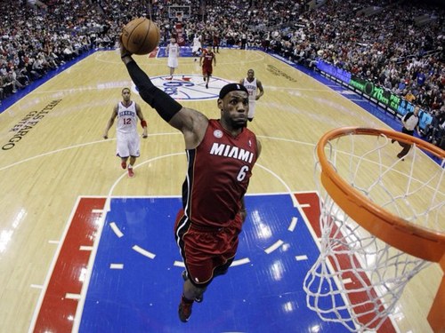 Tweeting for athletes everywhere. Follow if you play any sports!