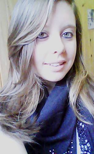. basta olhar no fundo dos meus olhos pra ver que ja não sou como era antes (8)