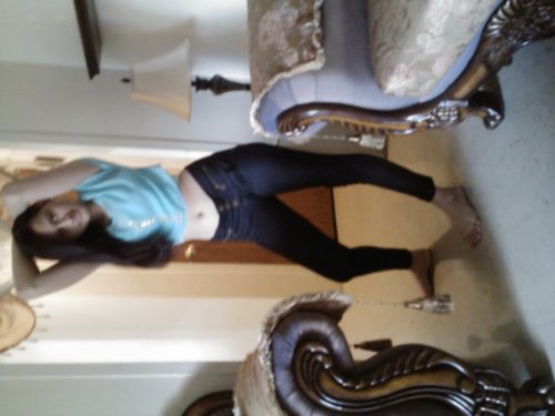 TuSexyflow's profile picture. No aga cn el amor lo k un niño ase cn un globo k lo suerta para ponerse a llora lucha por lo k ama si vale la pena